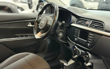 KIA Rio IV, 2018 год, 1 435 000 рублей, 11 фотография