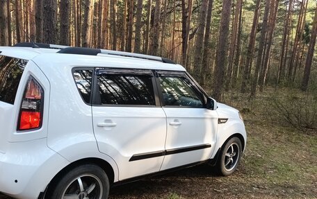 KIA Soul I рестайлинг, 2010 год, 650 000 рублей, 2 фотография