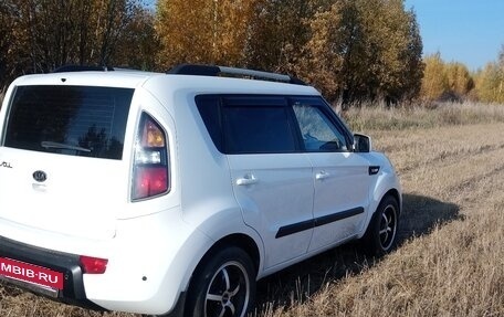 KIA Soul I рестайлинг, 2010 год, 650 000 рублей, 12 фотография