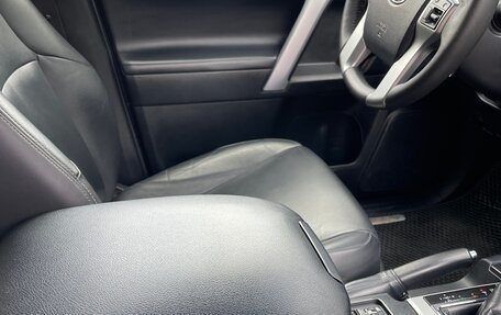 Toyota Land Cruiser Prado 150 рестайлинг 2, 2016 год, 4 250 000 рублей, 8 фотография