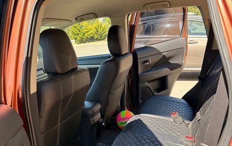 Mitsubishi Outlander III рестайлинг 3, 2012 год, 1 300 000 рублей, 8 фотография
