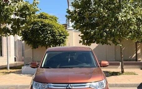 Mitsubishi Outlander III рестайлинг 3, 2012 год, 1 300 000 рублей, 6 фотография