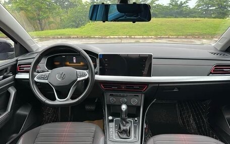 Volkswagen Lavida, 2023 год, 1 830 000 рублей, 10 фотография