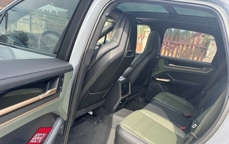 Porsche Cayenne III, 2023 год, 16 499 990 рублей, 23 фотография