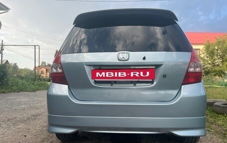 Honda Jazz I рестайлинг, 2005 год, 500 000 рублей, 4 фотография