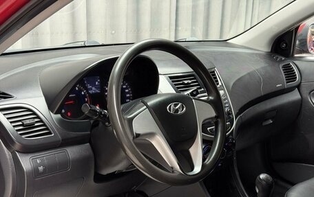 Hyundai Solaris II рестайлинг, 2011 год, 499 000 рублей, 8 фотография