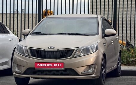 KIA Rio III рестайлинг, 2012 год, 900 000 рублей, 1 фотография
