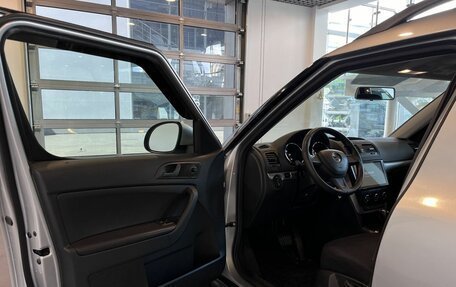 Skoda Yeti I рестайлинг, 2015 год, 1 325 000 рублей, 19 фотография