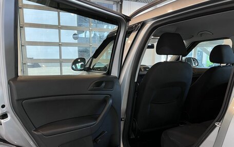Skoda Yeti I рестайлинг, 2015 год, 1 325 000 рублей, 23 фотография
