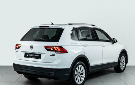 Volkswagen Tiguan II, 2018 год, 2 391 000 рублей, 4 фотография