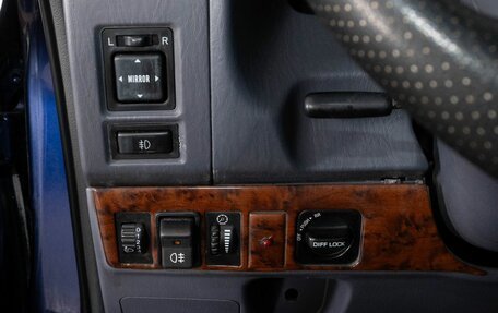 Toyota Land Cruiser Prado 90 рестайлинг, 1998 год, 798 000 рублей, 15 фотография
