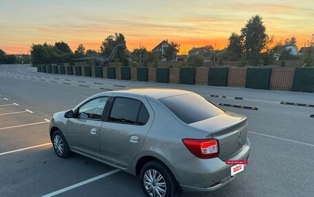 Renault Logan II, 2015 год, 600 000 рублей, 7 фотография