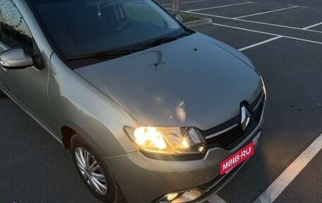 Renault Logan II, 2015 год, 600 000 рублей, 9 фотография