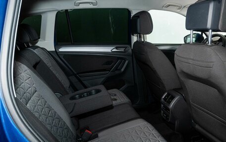 Volkswagen Tiguan II, 2021 год, 3 298 000 рублей, 8 фотография