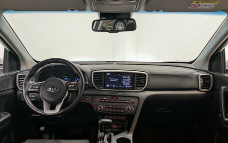 KIA Sportage IV рестайлинг, 2021 год, 2 490 000 рублей, 14 фотография