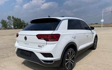 Volkswagen T-Roc I, 2022 год, 4 372 000 рублей, 4 фотография