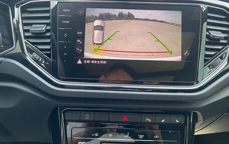 Volkswagen T-Roc I, 2022 год, 4 372 000 рублей, 13 фотография