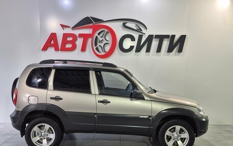 Chevrolet Niva I рестайлинг, 2015 год, 739 000 рублей, 8 фотография