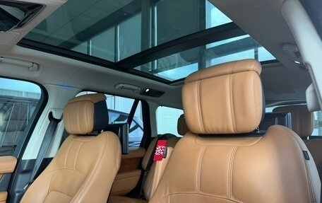 Land Rover Range Rover IV рестайлинг, 2019 год, 8 600 000 рублей, 11 фотография