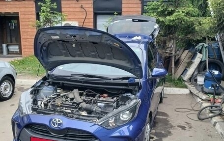 Toyota Yaris, 2020 год, 1 100 000 рублей, 3 фотография