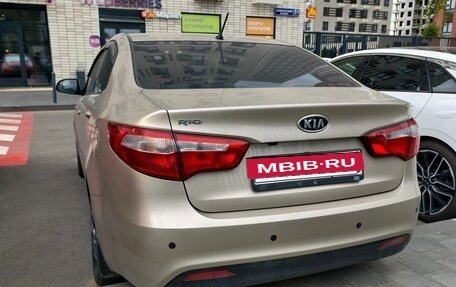 KIA Rio III рестайлинг, 2012 год, 900 000 рублей, 2 фотография