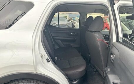 Toyota Raize I, 2023 год, 1 230 000 рублей, 24 фотография
