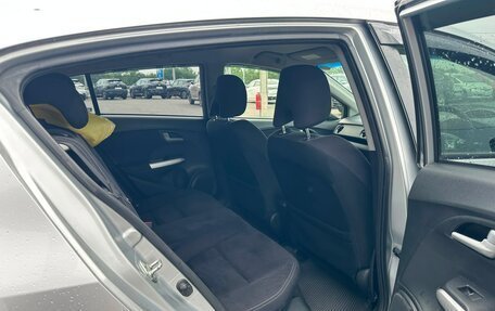 Honda Insight II рестайлинг, 2012 год, 959 000 рублей, 19 фотография