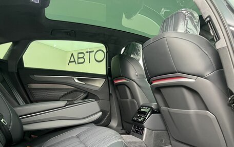 Audi A6, 2026 год, 7 880 000 рублей, 15 фотография