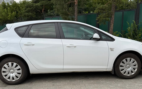 Opel Astra J, 2013 год, 699 000 рублей, 6 фотография