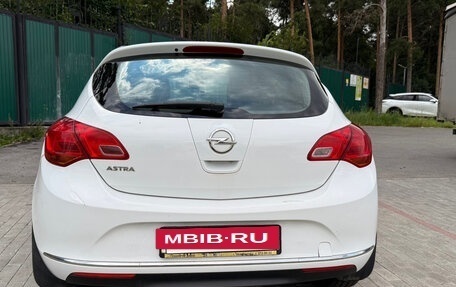 Opel Astra J, 2013 год, 699 000 рублей, 3 фотография