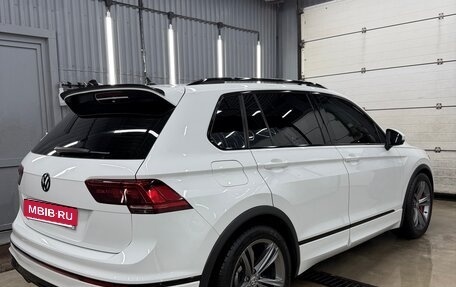 Volkswagen Tiguan II, 2018 год, 3 000 000 рублей, 5 фотография