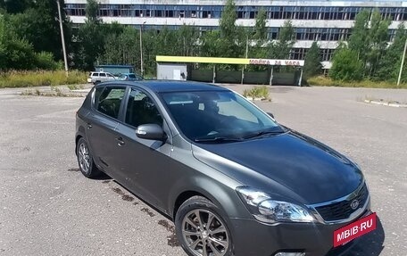 KIA cee'd I рестайлинг, 2011 год, 780 000 рублей, 2 фотография