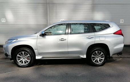 Mitsubishi Pajero Sport III рестайлинг, 2018 год, 2 199 000 рублей, 8 фотография