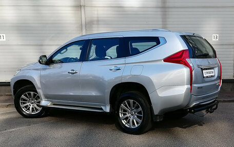 Mitsubishi Pajero Sport III рестайлинг, 2018 год, 2 199 000 рублей, 7 фотография