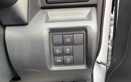Toyota Raize I, 2023 год, 1 231 000 рублей, 19 фотография