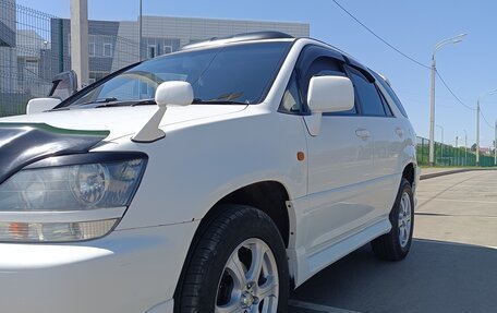 Toyota Harrier, 2002 год, 900 000 рублей, 9 фотография