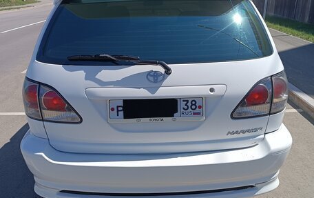 Toyota Harrier, 2002 год, 900 000 рублей, 15 фотография