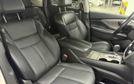 Nissan Murano, 2021 год, 2 700 000 рублей, 21 фотография