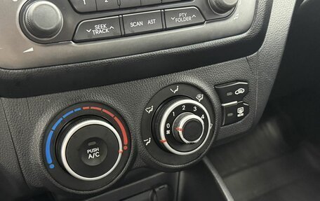 KIA Rio III рестайлинг, 2014 год, 690 000 рублей, 18 фотография