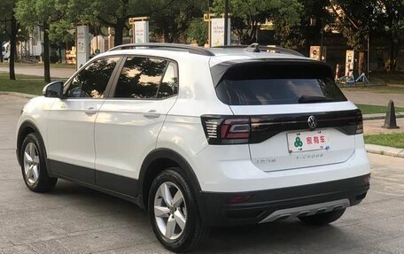 Volkswagen T-Cross I, 2023 год, 1 290 666 рублей, 4 фотография