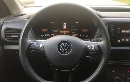 Volkswagen T-Cross I, 2023 год, 1 290 666 рублей, 11 фотография