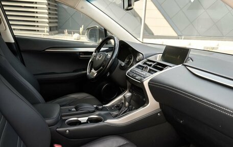Lexus NX I, 2017 год, 2 959 000 рублей, 6 фотография