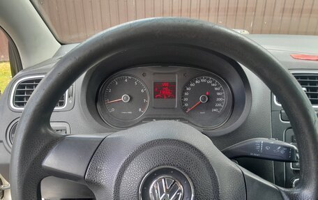 Volkswagen Polo VI (EU Market), 2012 год, 450 000 рублей, 5 фотография