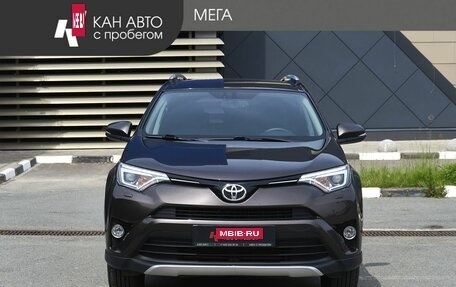 Toyota RAV4, 2018 год, 2 318 000 рублей, 3 фотография
