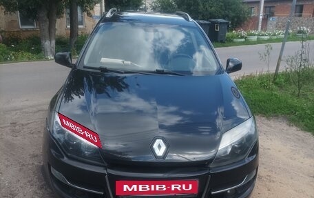 Renault Laguna III рестайлинг, 2011 год, 550 000 рублей, 2 фотография