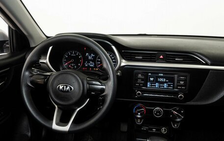 KIA Rio IV, 2021 год, 1 698 000 рублей, 13 фотография