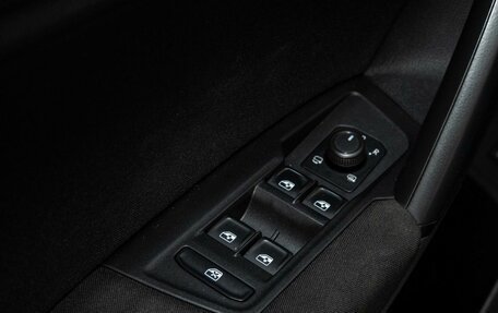 Volkswagen Tiguan II, 2020 год, 2 538 000 рублей, 14 фотография