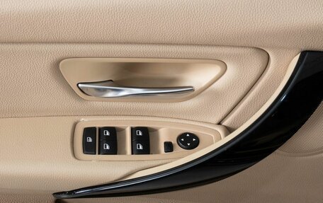 BMW 3 серия, 2015 год, 1 420 000 рублей, 19 фотография
