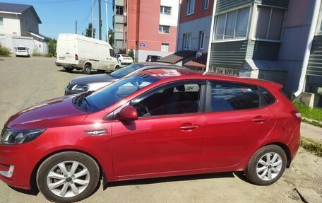 KIA Rio III рестайлинг, 2013 год, 800 000 рублей, 4 фотография