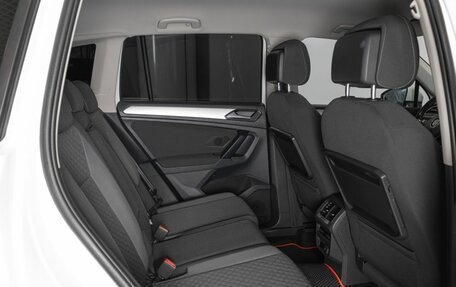 Volkswagen Tiguan II, 2018 год, 2 090 000 рублей, 8 фотография